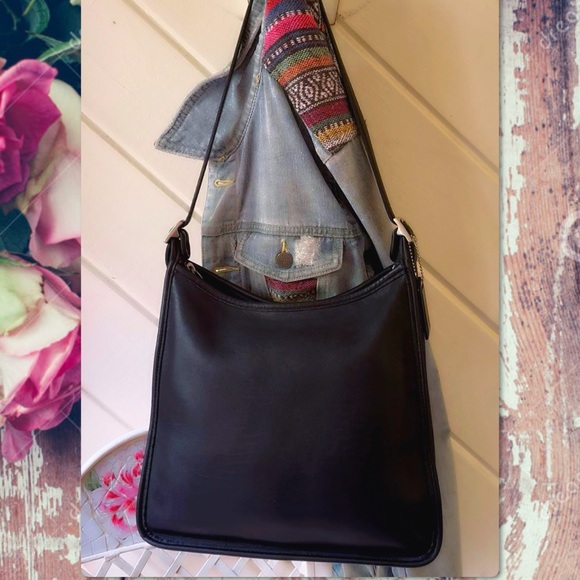 VINTAGE COACH BLACK LEATHER ANDREA HOBO BAG 9073 - Picture 1 of 17
